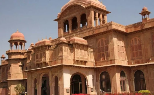 Lalgarh Palace